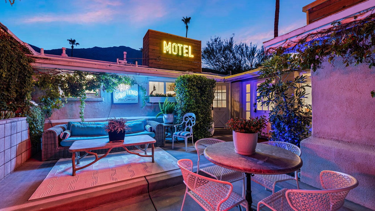 Photo of Outdoor in Tahquitz River Estates