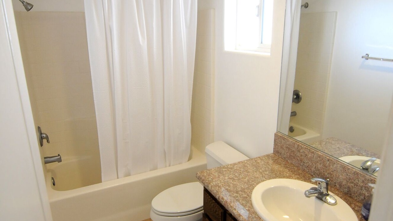 Photo of Bathroom in Landers