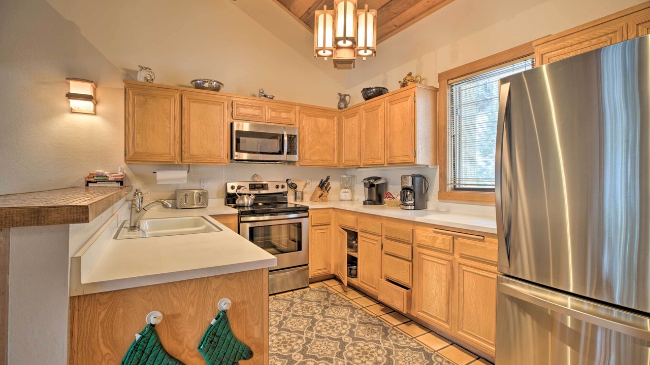 Photo of Kitchen in Mammoth Lakes