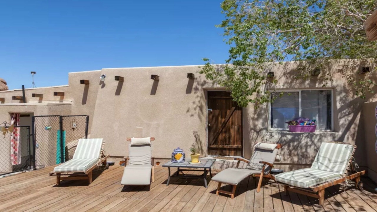 Photo of Patio Balcony in Pioneertown