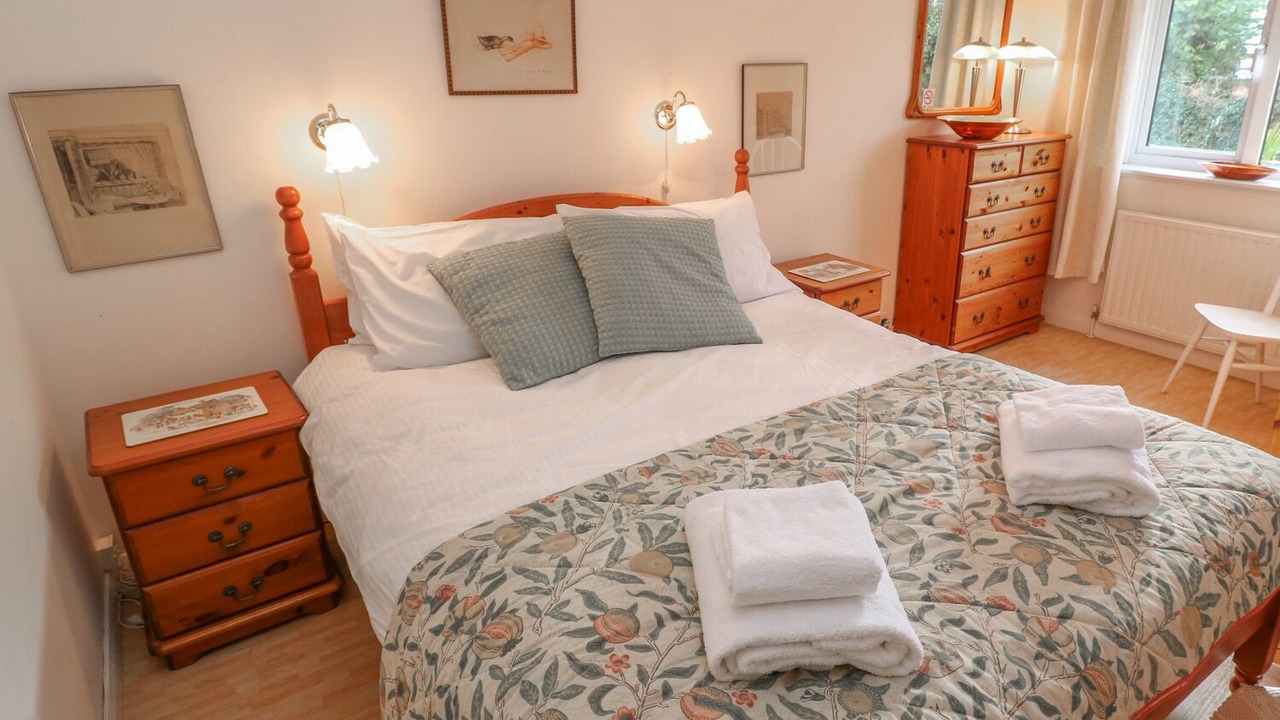 Photo of Bedroom in Maenporth