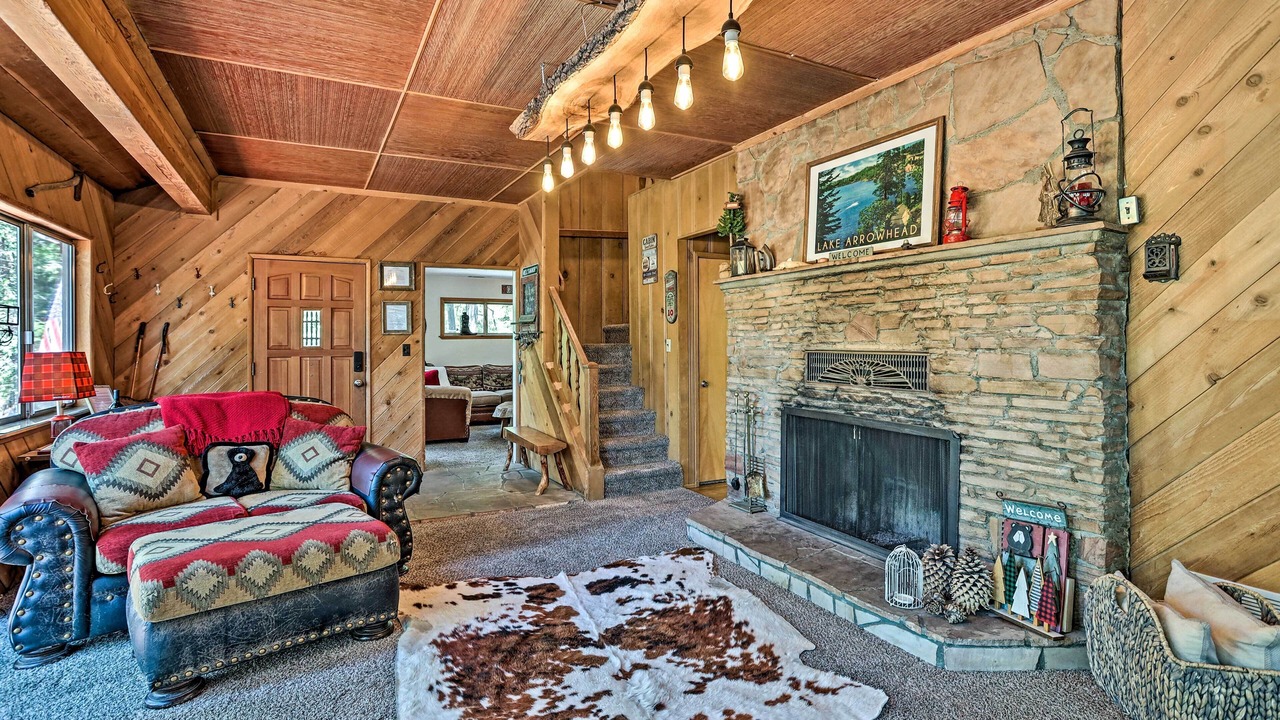 Photo of Bedroom in Cedar Glen