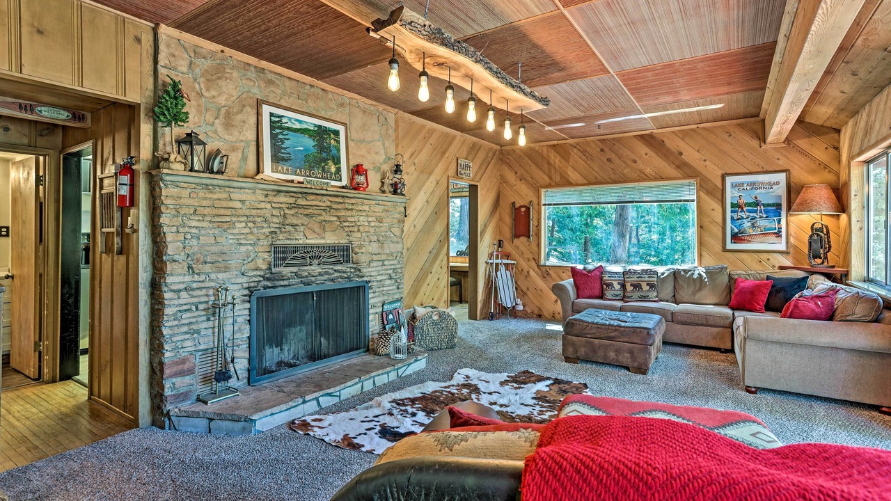 Photo of Bedroom in Cedar Glen