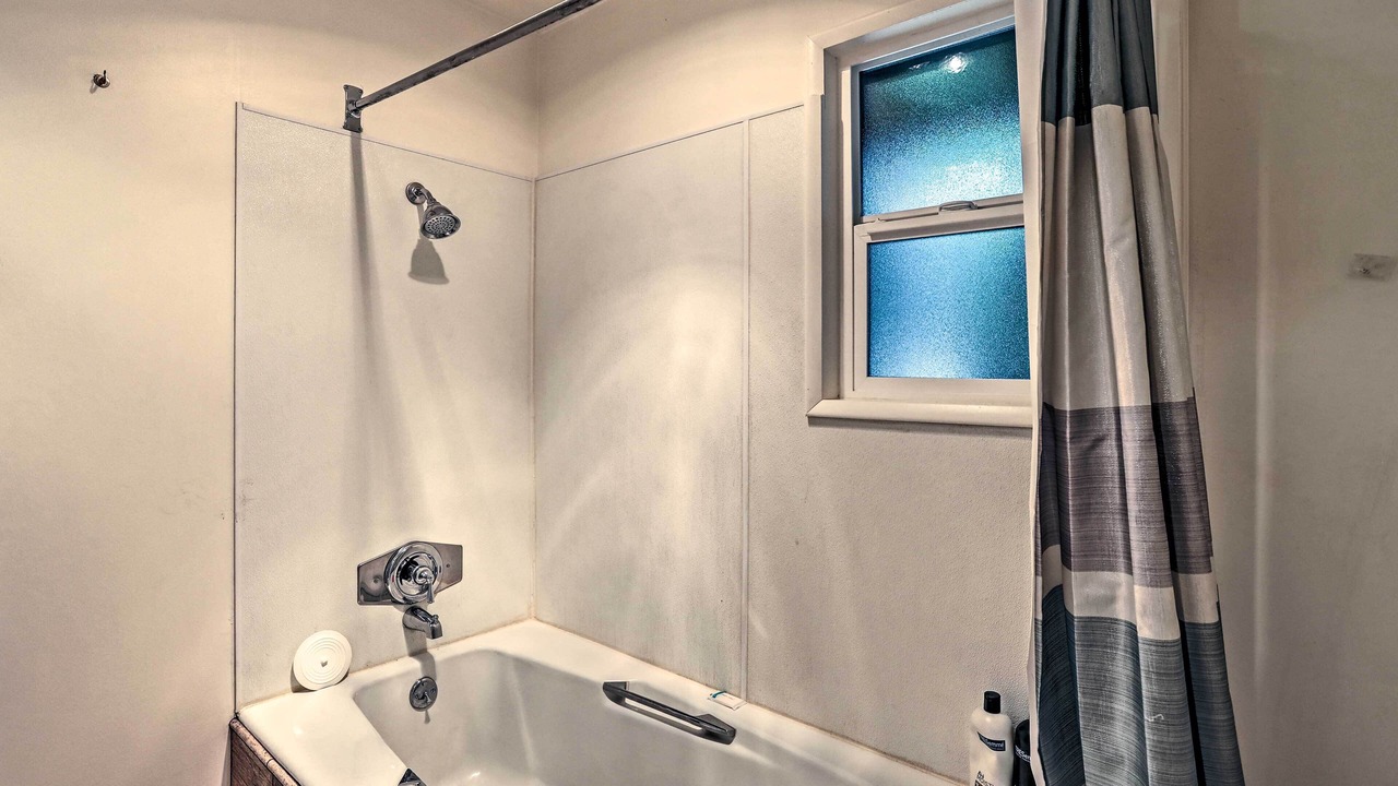 Photo of Bathroom in Cedar Glen