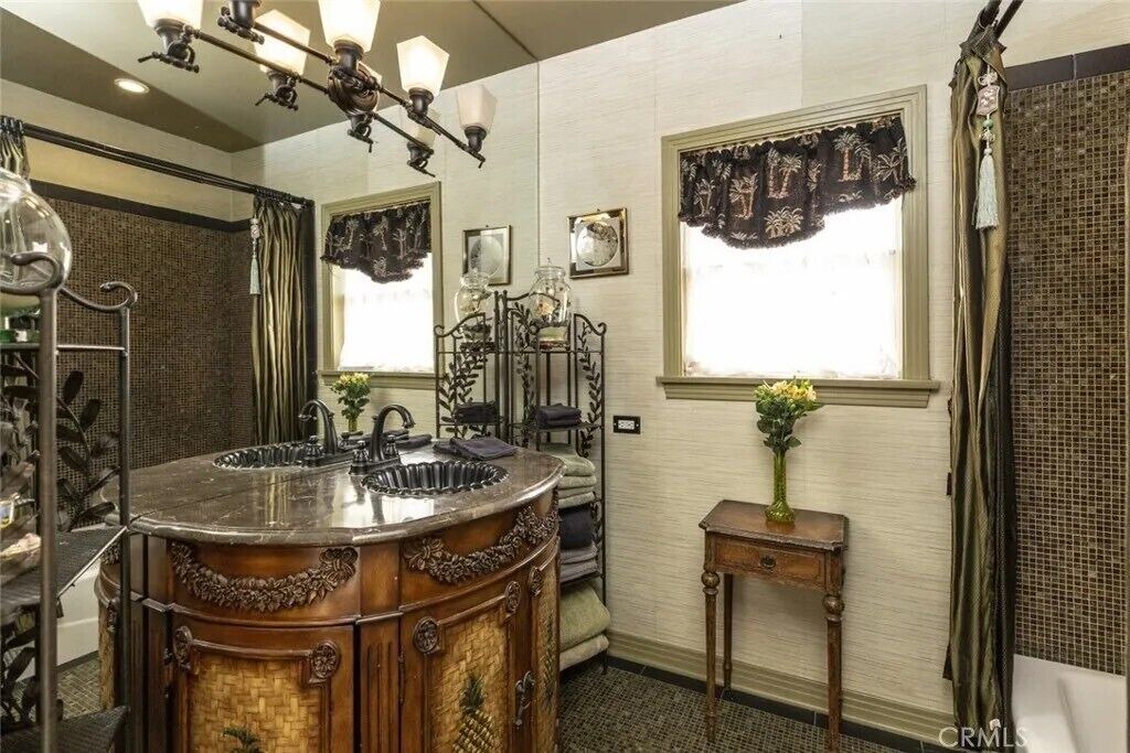 Photo of Bathroom in Burbank