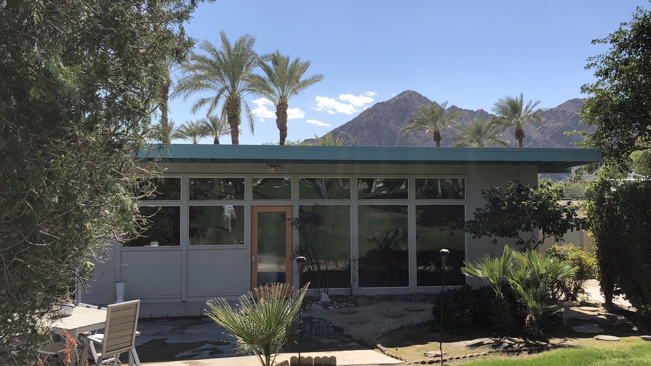 Photo of Patio Balcony in Palm Desert