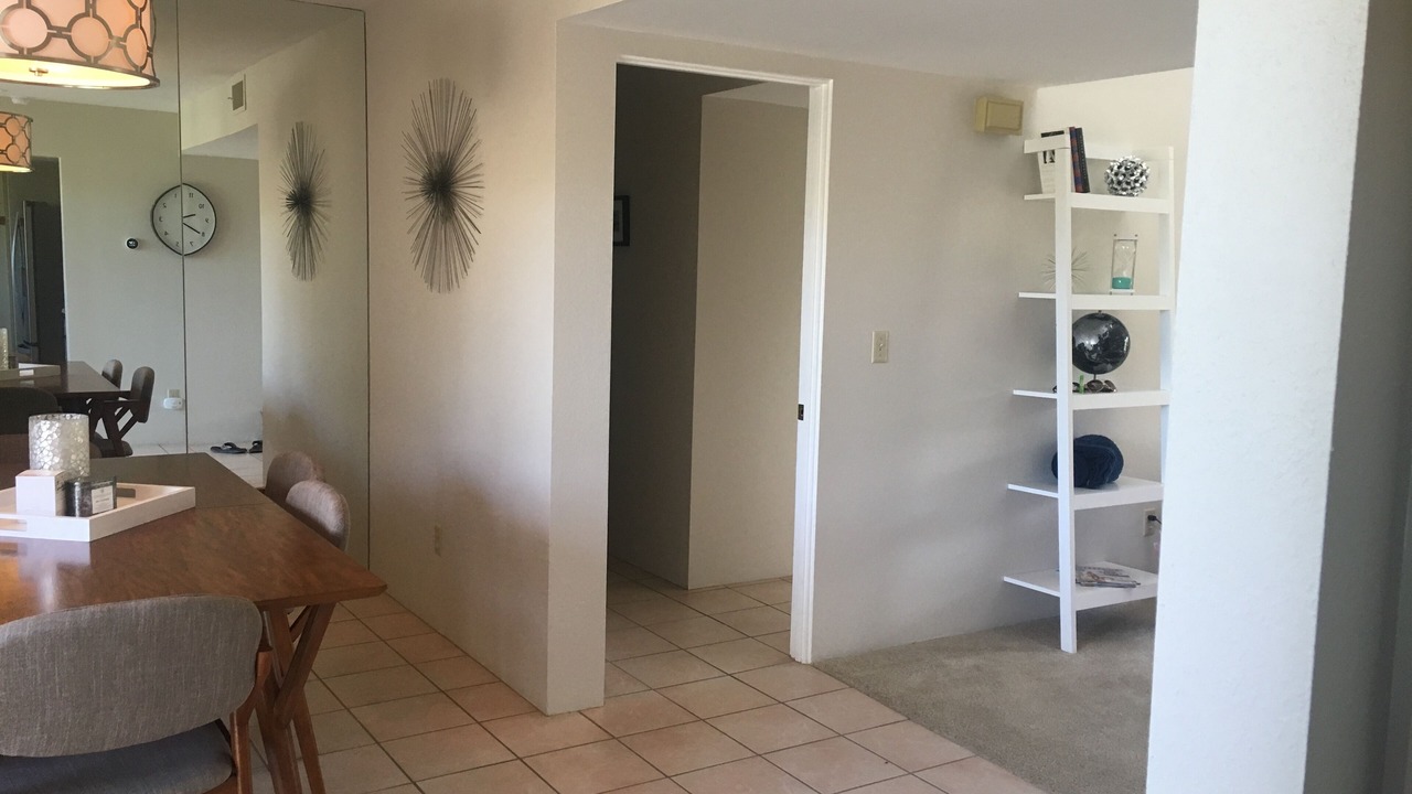 Photo of Bedroom in Canyon Corridor