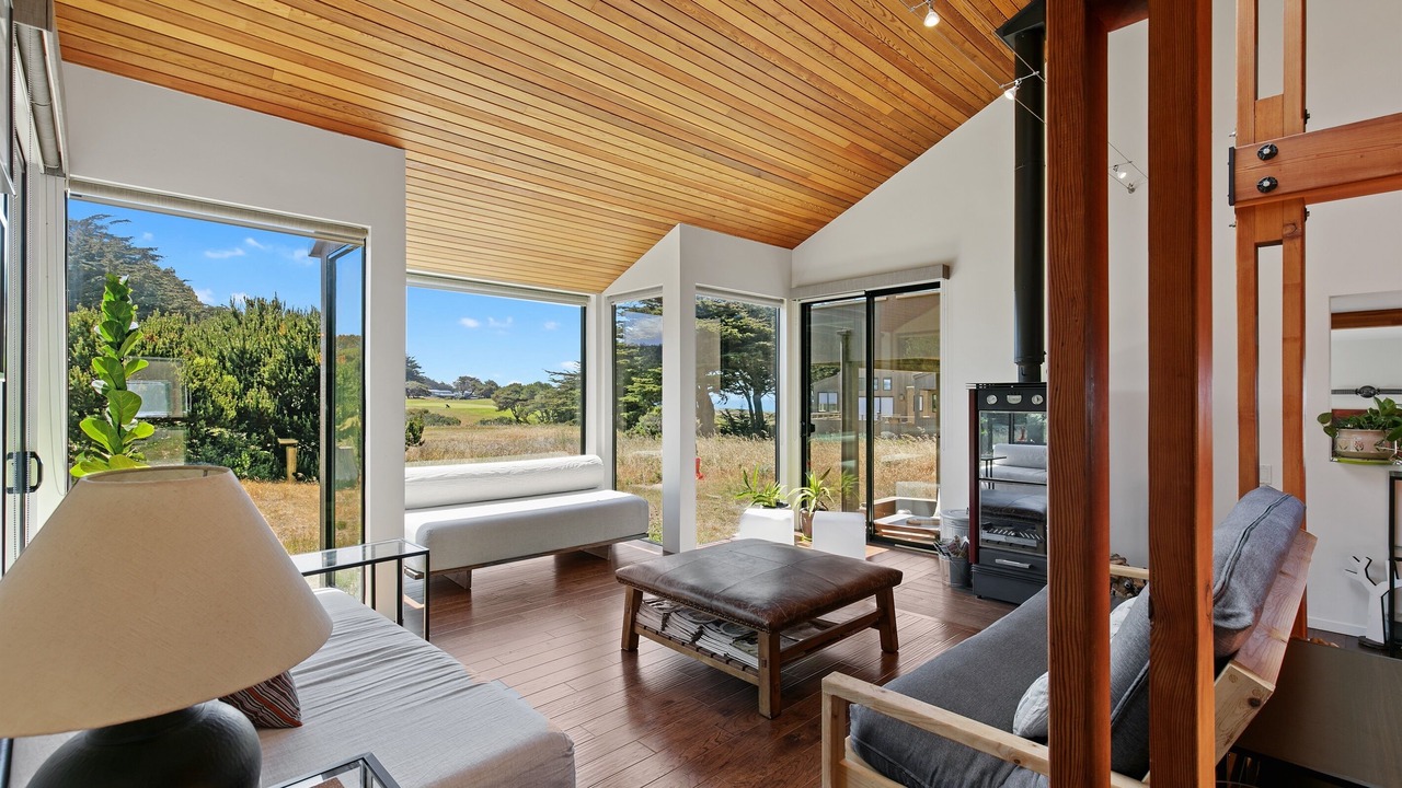 Photo of Bedroom in Sea Ranch