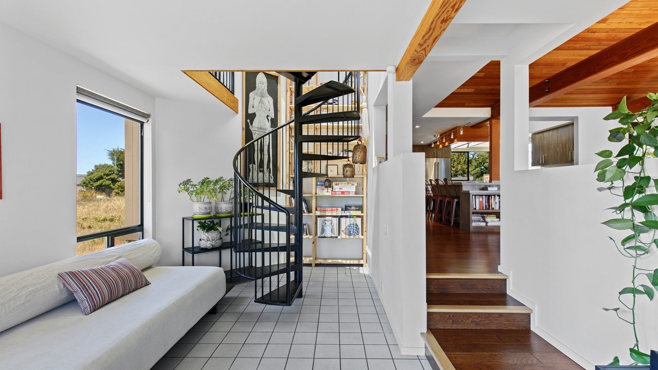 Photo of Bedroom in Sea Ranch