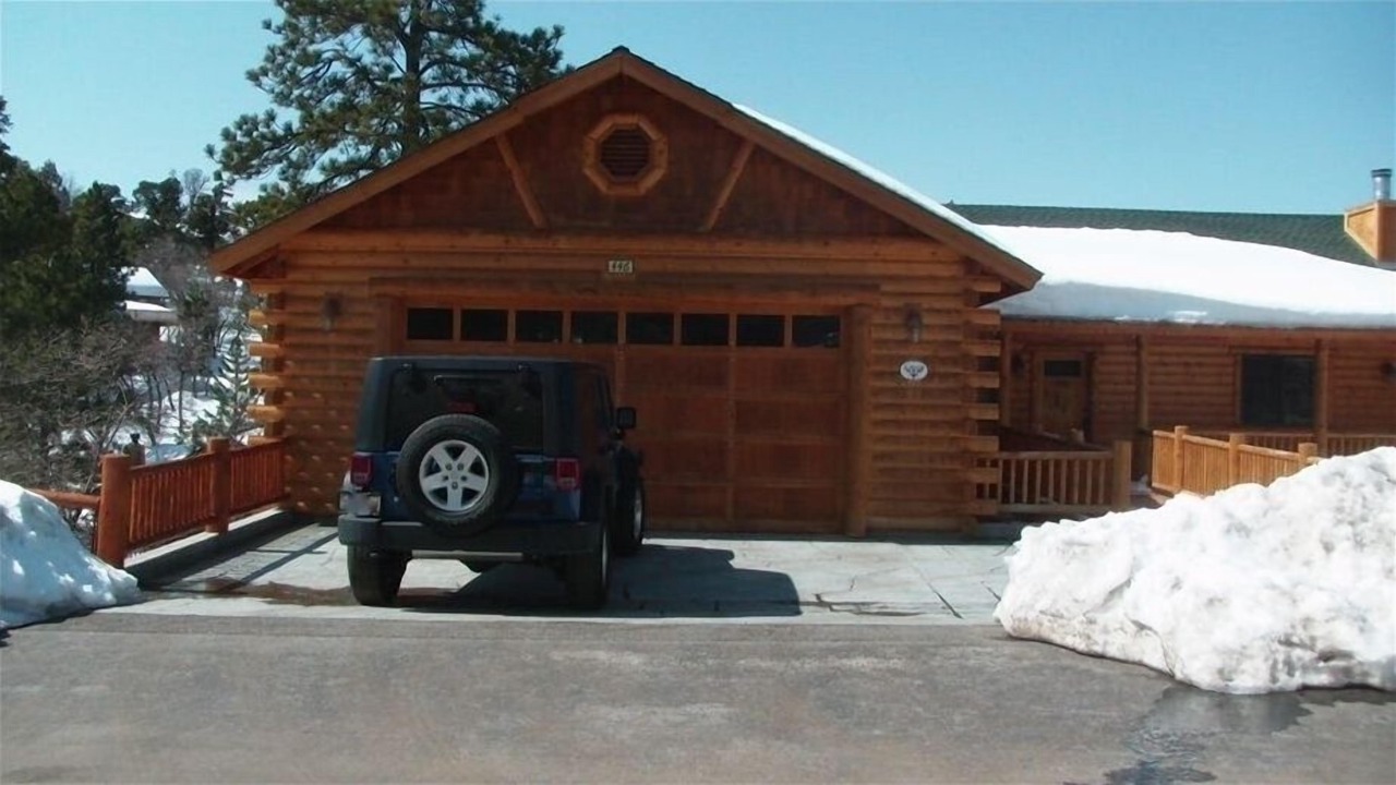 Photo of Others in Upper Moonridge