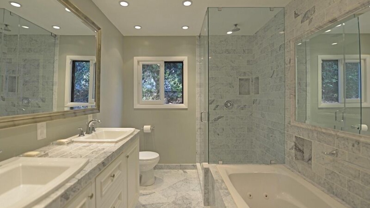 Photo of Bathroom in Los Angeles