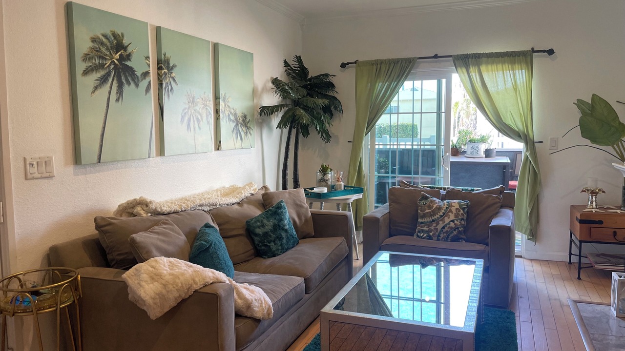 Photo of Livingroom in Hermosa Beach
