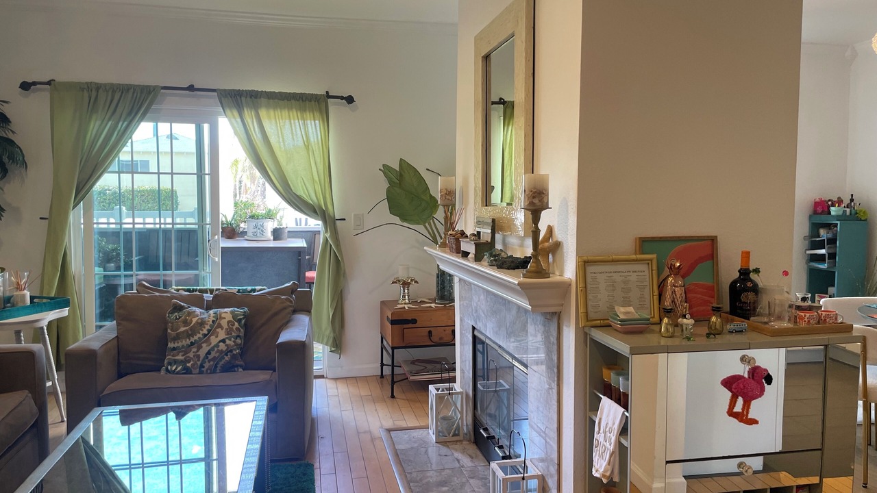 Photo of Livingroom in Hermosa Beach