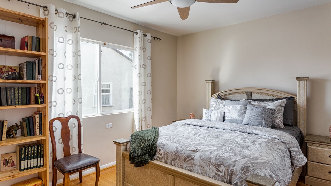 Photo of Bedroom in Burbank