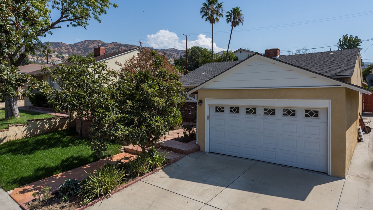 Photo of Outdoor in Burbank