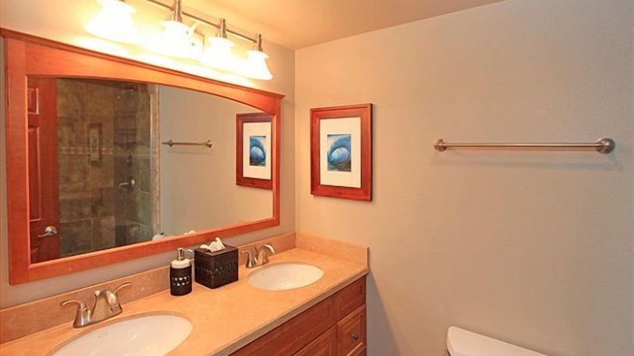 Photo of Bathroom in Santa Ana Heights