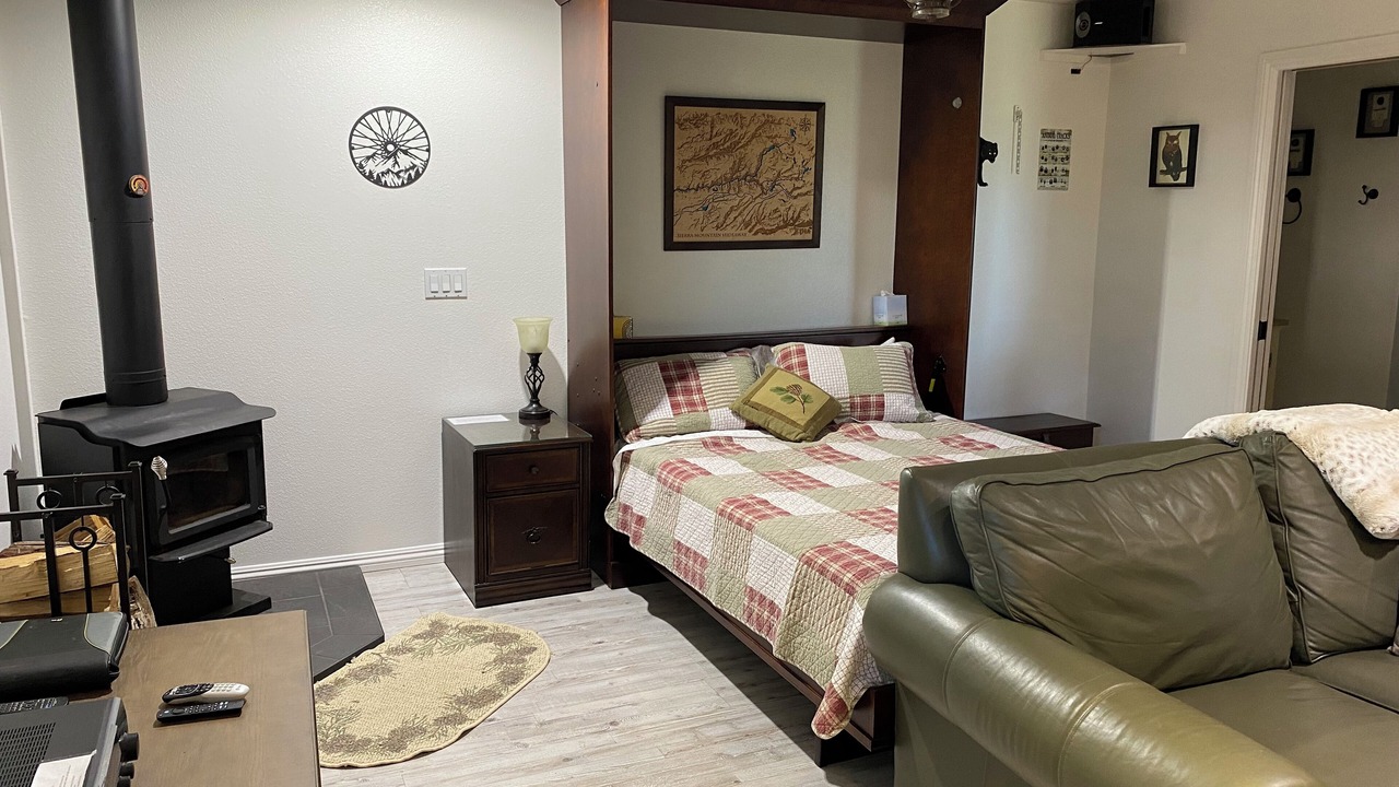 Photo of Bedroom in Nevada City