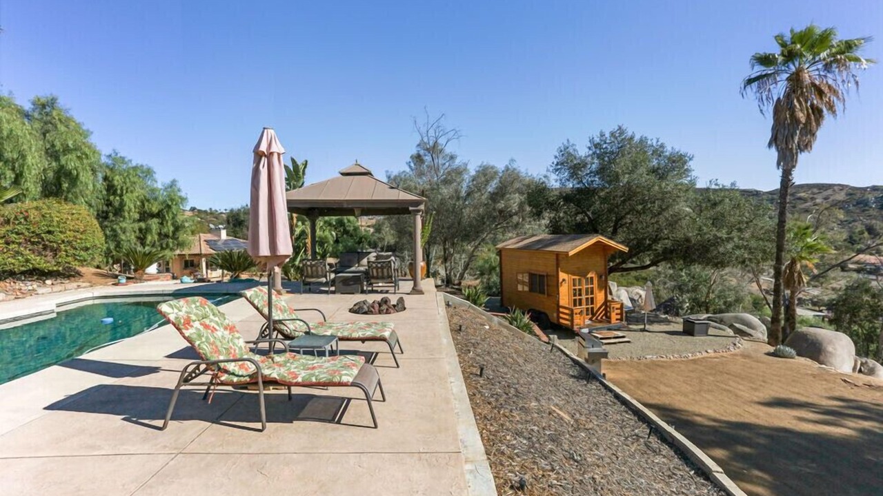 Photo of Patio Balcony in San Diego Country Estates