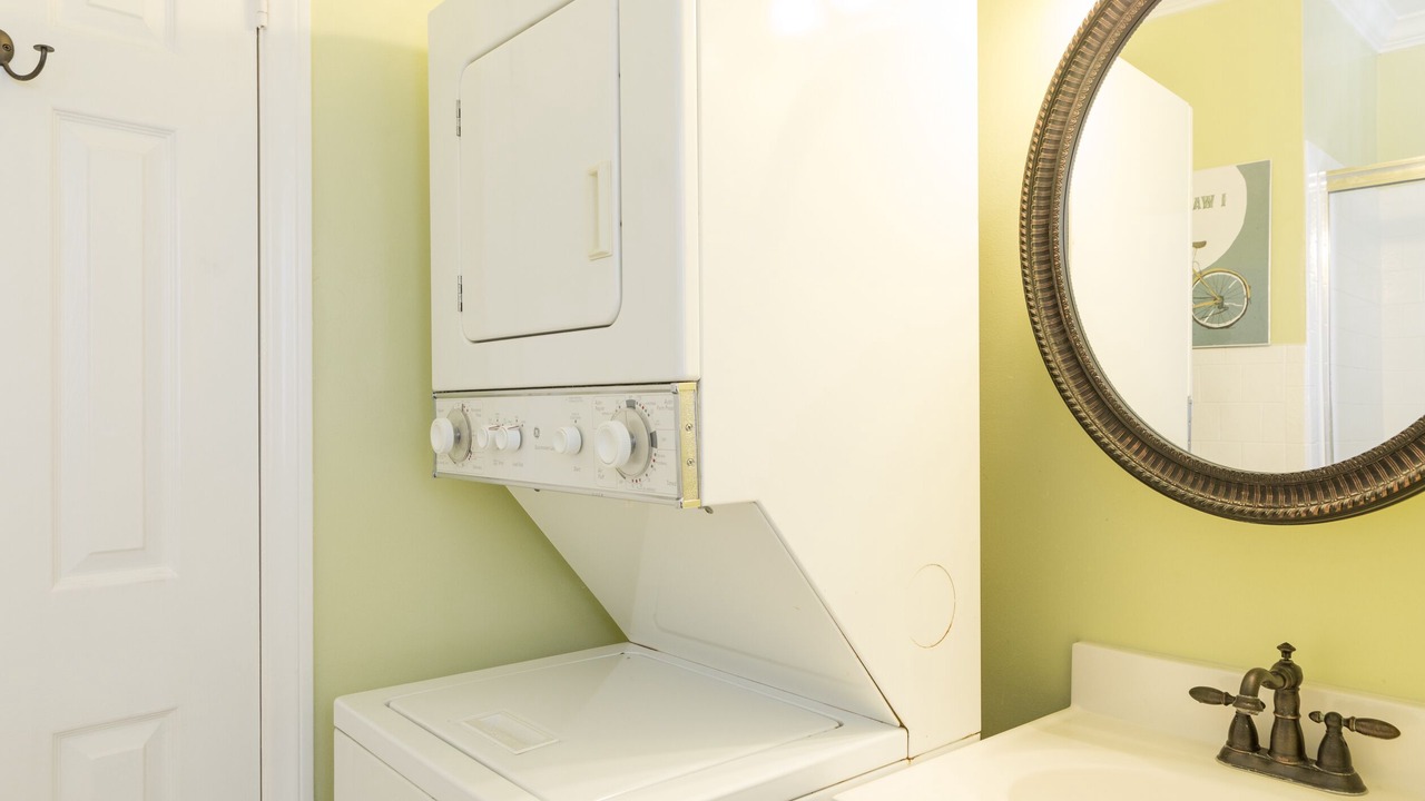 Photo of Bathroom in Belmont Shore