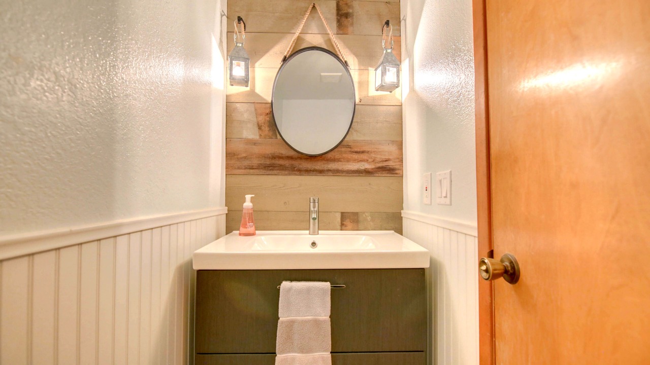 Photo of Bathroom in Imperial Beach