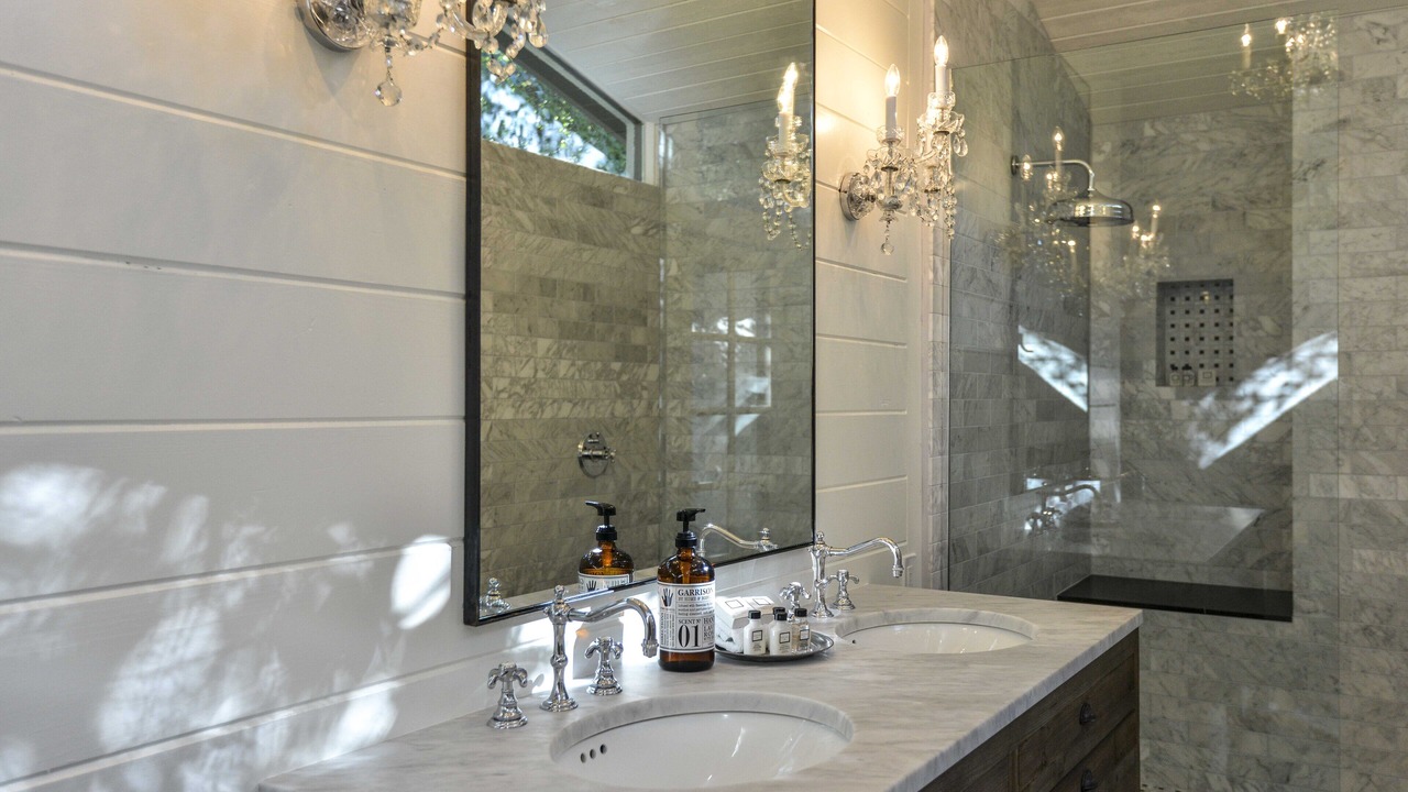 Photo of Bathroom in The Mesa
