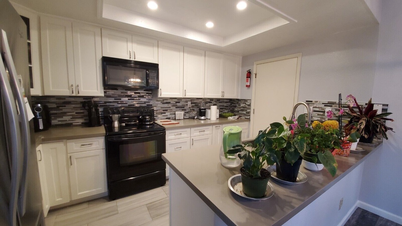 Photo of Kitchen in East Palo Alto