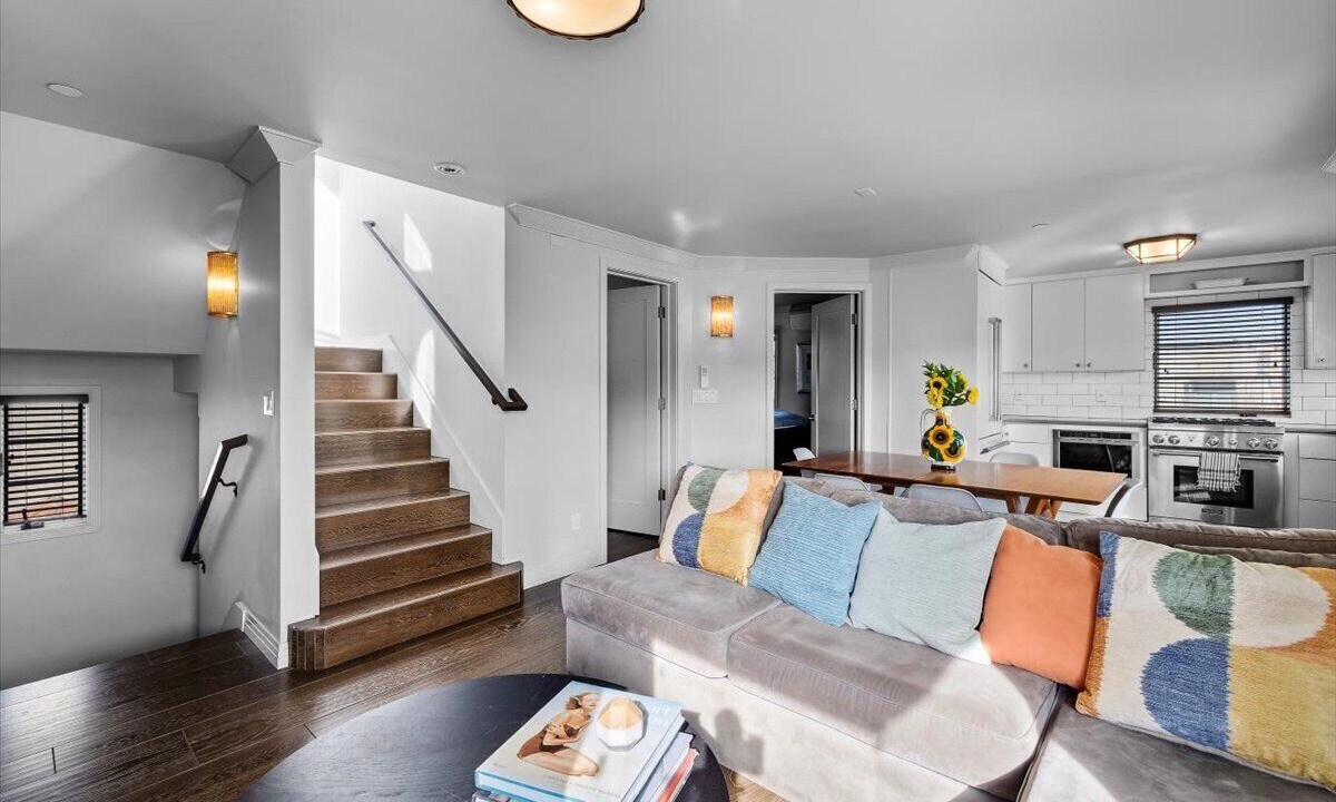 Photo of Livingroom in South Redondo