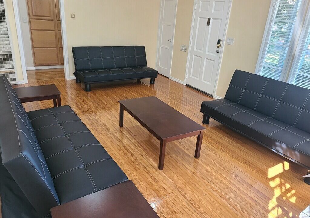 Photo of Livingroom in Sawtelle
