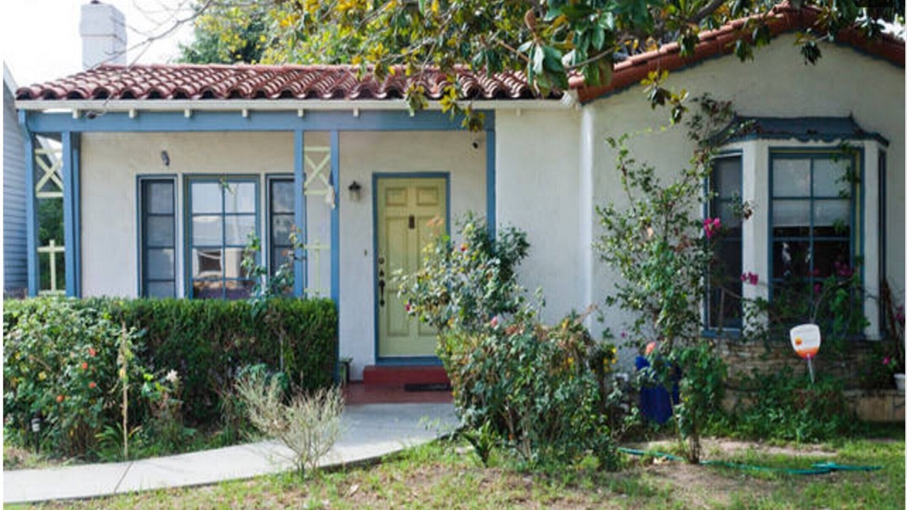 Photo of Outdoor in Sawtelle