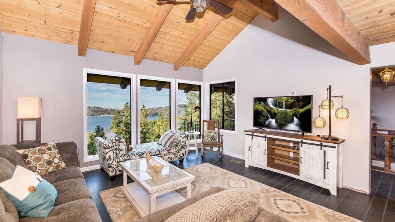 Photo of Outdoor in Lake Arrowhead