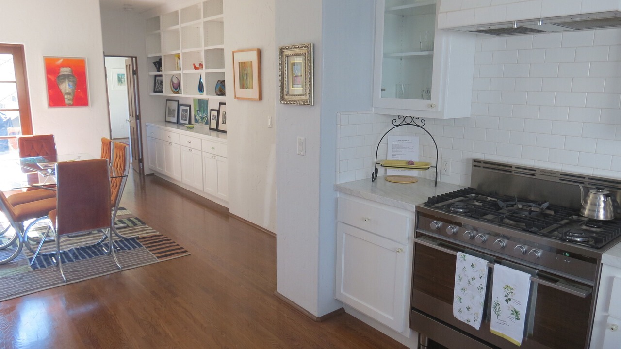 Photo of Bedroom in Belmont Shore