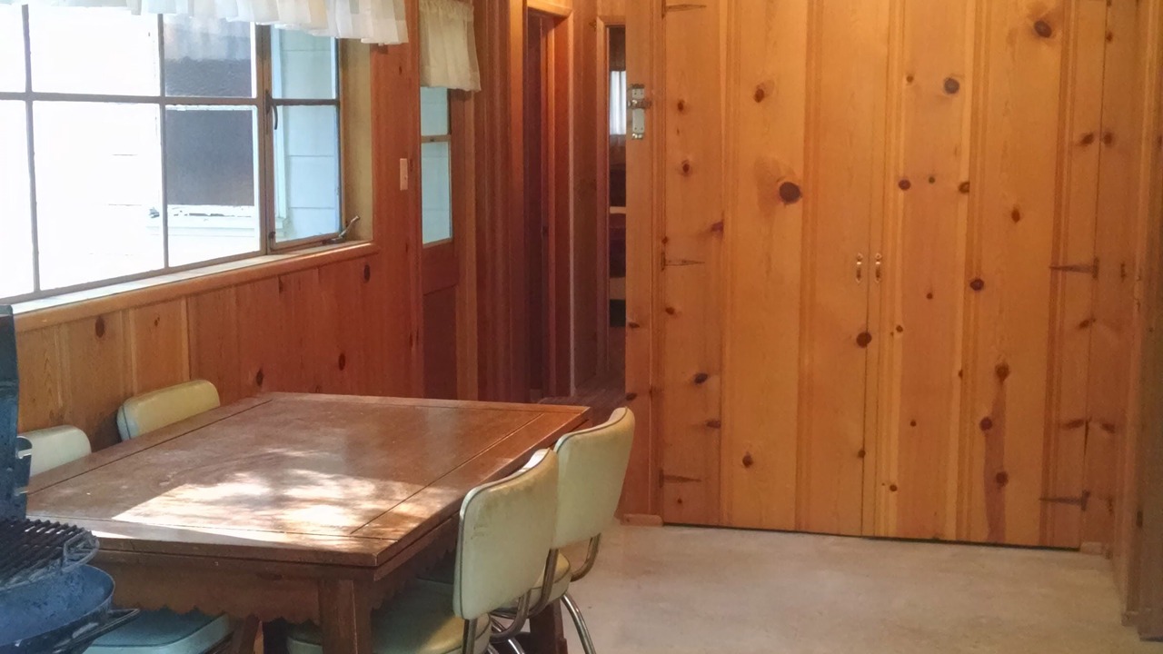 Photo of Bedroom in Lake Arrowhead