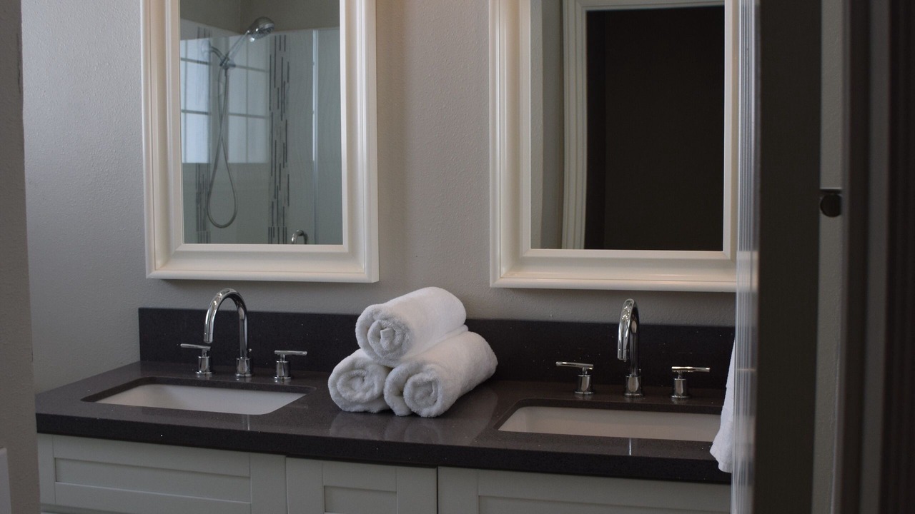 Photo of Bathroom in Southeast Anaheim