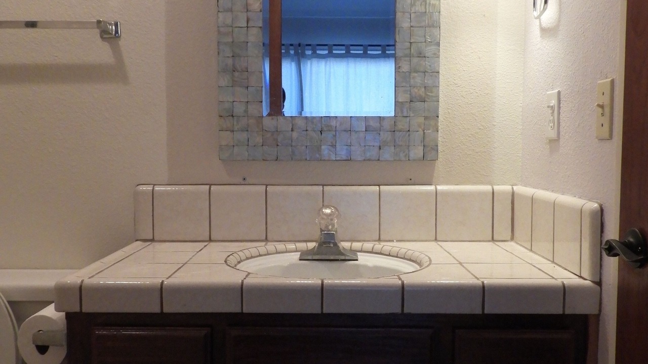Photo of Bathroom in Groveland