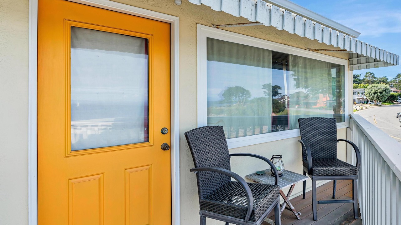 Photo of Patio Balcony in Pacific Grove
