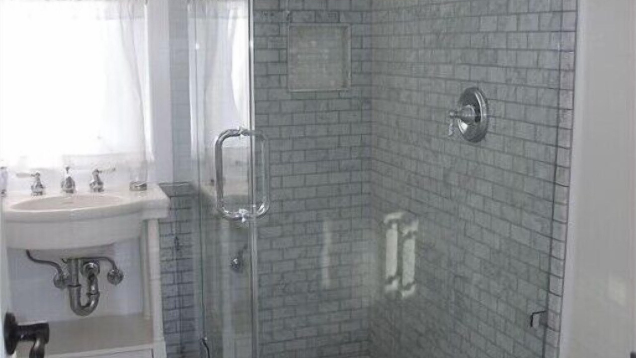 Photo of Bathroom in Laguna Beach