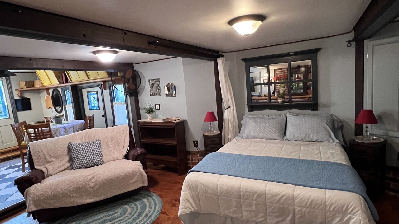 Photo of Bedroom in Eagle Rock