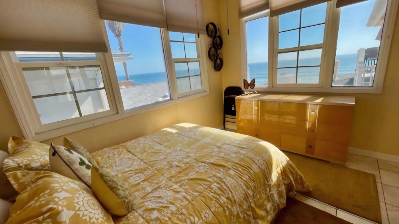 Photo of Bedroom in North Pacific Beach