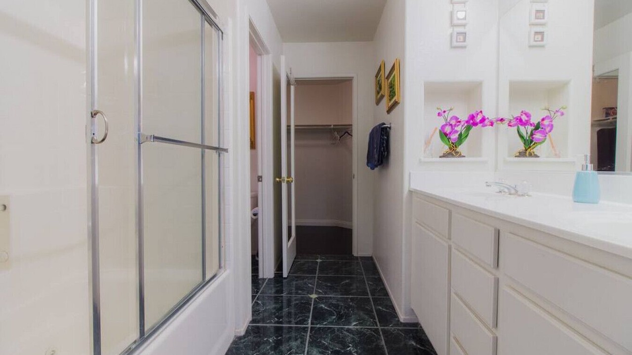 Photo of Bathroom in Moreno Valley