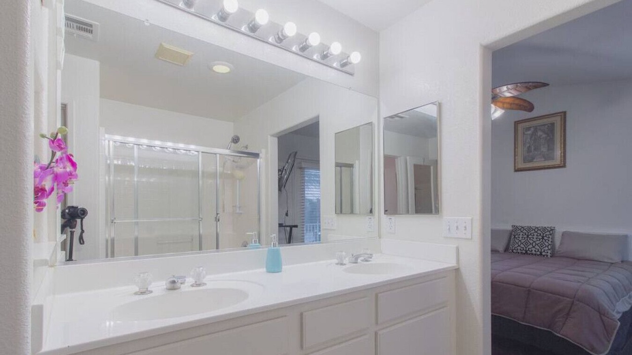 Photo of Bathroom in Moreno Valley