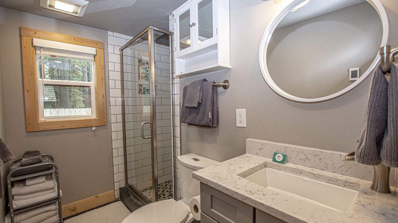 Photo of Bathroom in Tahoma