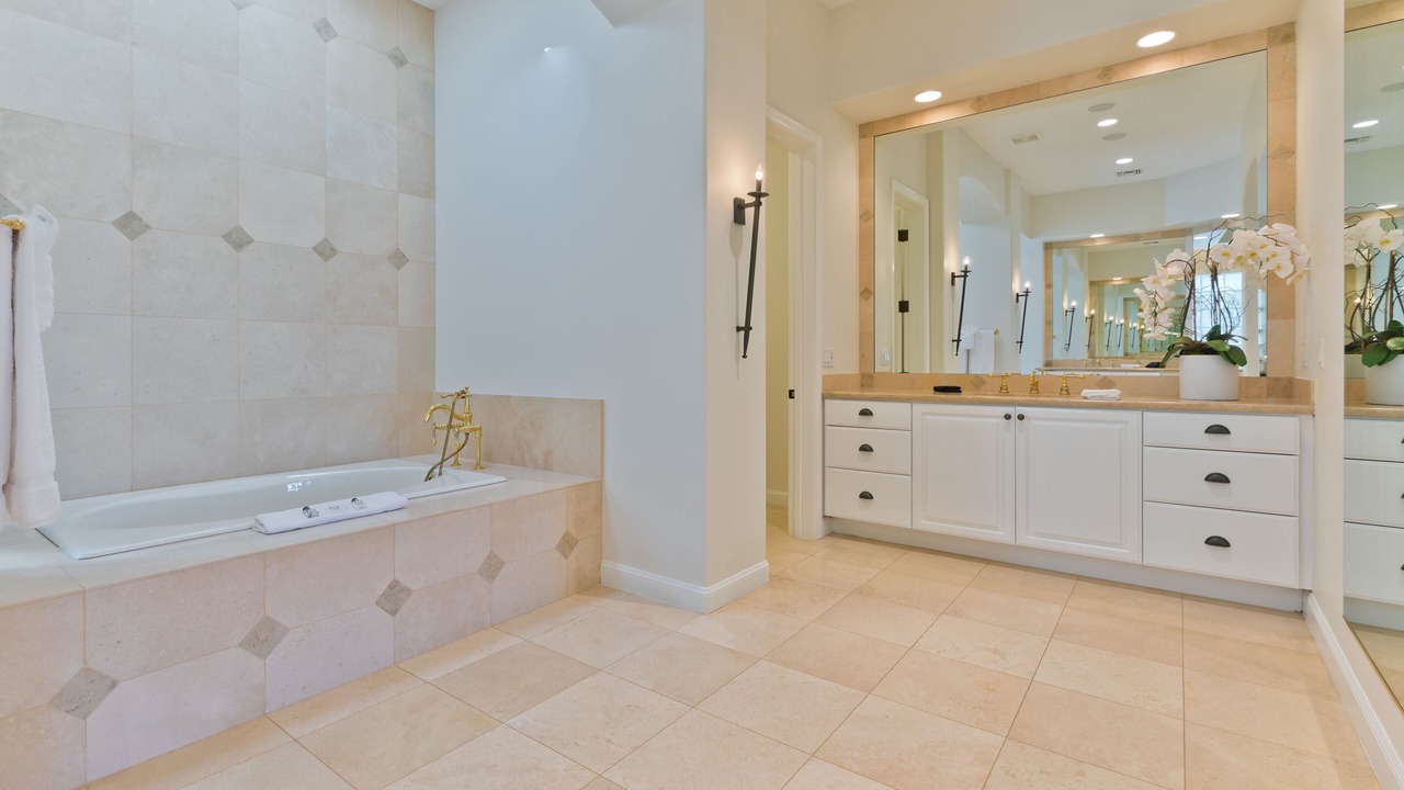 Photo of Bathroom in La Quinta