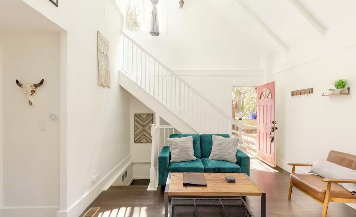 Photo of Livingroom in Cedar Glen