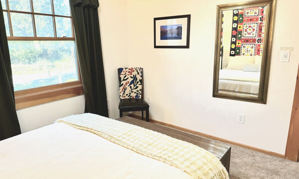 Photo of Bedroom in Julian
