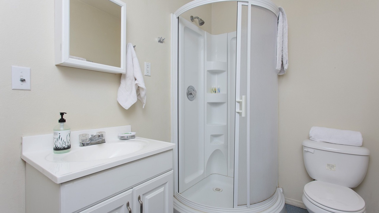 Photo of Bathroom in Wrightwood