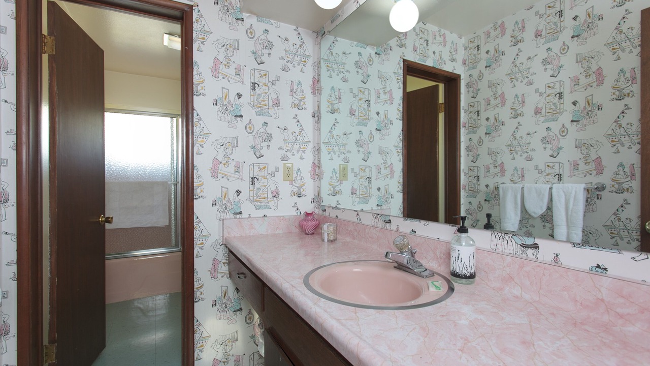 Photo of Bathroom in Wrightwood
