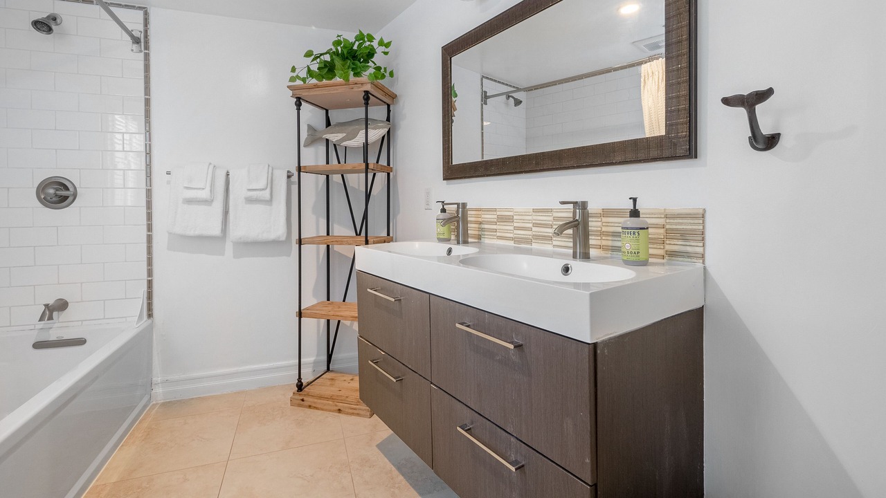 Photo of Bathroom in San Clemente