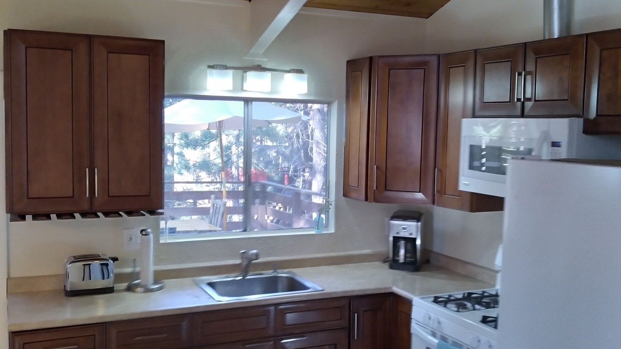 Photo of Kitchen in Big Bear