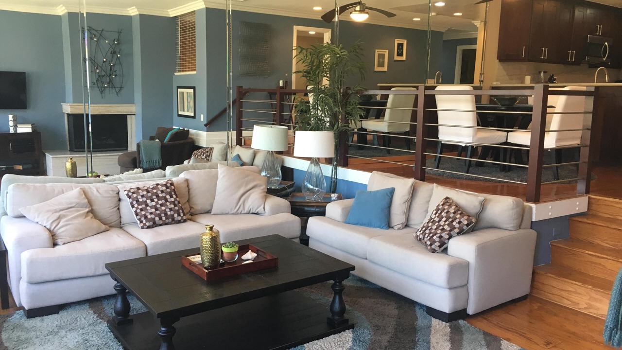 Photo of Livingroom in Marina Pacifica