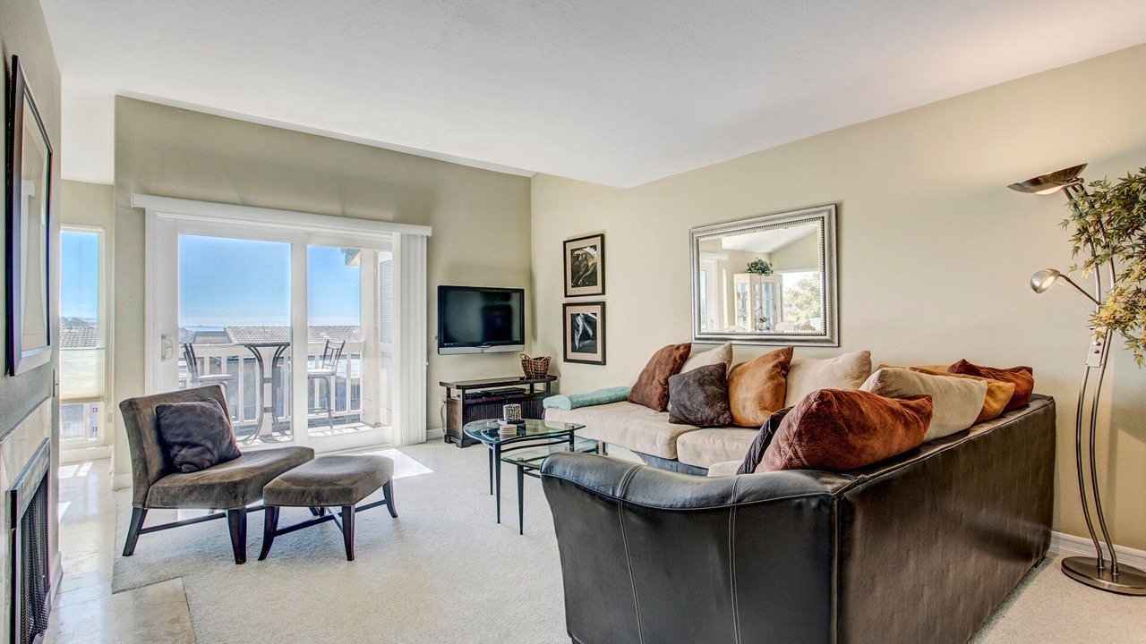 Photo of Livingroom in Solana Beach